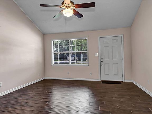 5th image of 5615 Delfren Ln