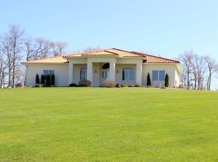 4931 Chadam Ln, Jonesville, MI 49250