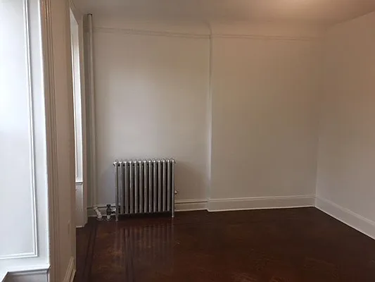 Rented by Alexander Bilu, LREB | media 40