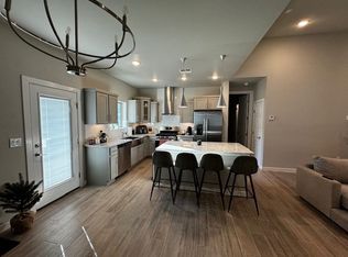 970 Hull St, El Paso, TX 79928