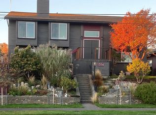 1314 6th St, Anacortes, WA 98221