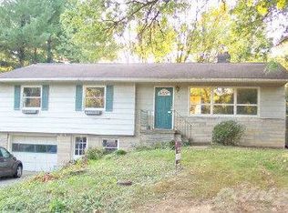 127 N Lexington Dr, Bloomington, IN