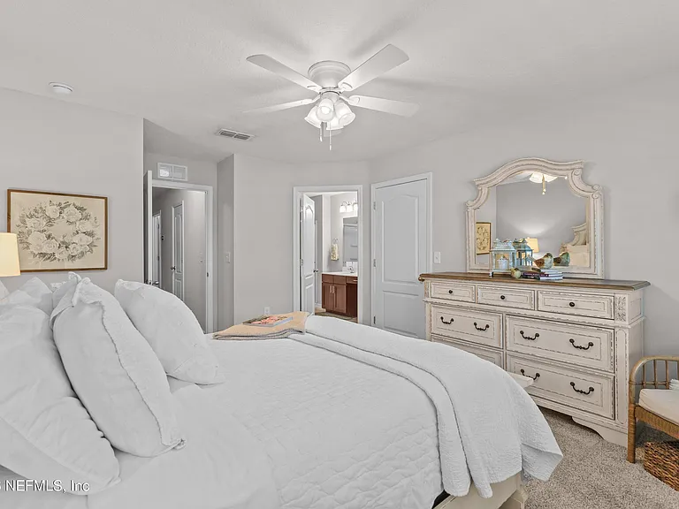 30 Bush Pl — Photo 19