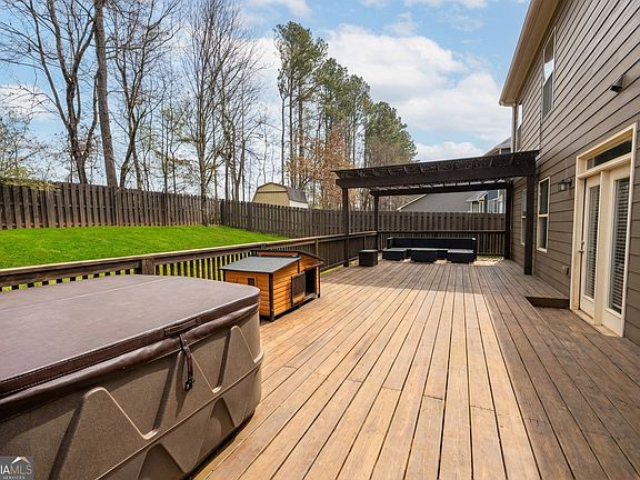 2nd image of 38 Inverness Ave