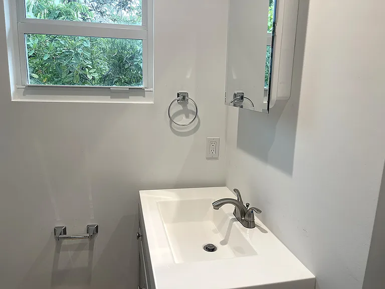 3603 Charles Ave — Photo 40