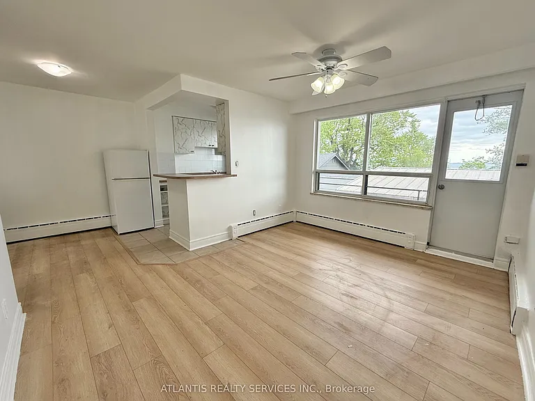 67 Lake Shore Dr #9 — Photo 3