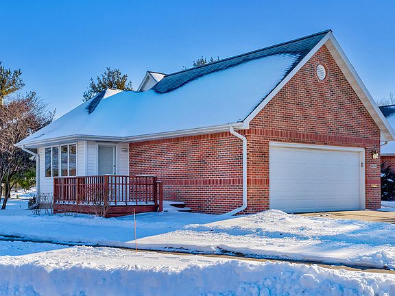 2nd image of 2854 Greensboro Cir