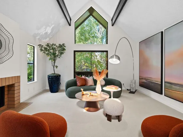 4132 Thain Way, Palo Alto, CA 94306