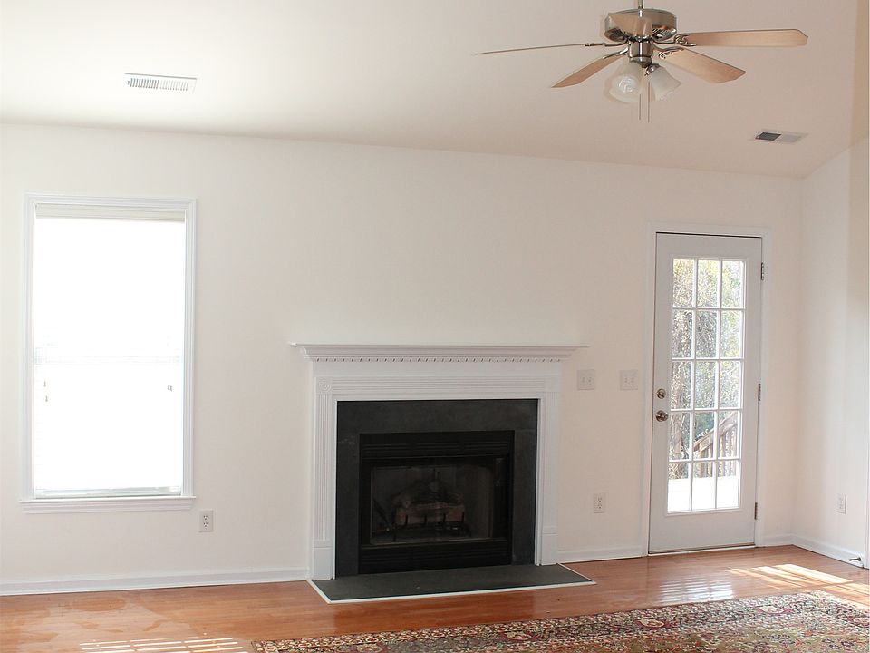 2nd image of 3860 Range Crest Ct