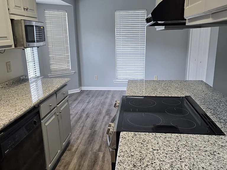 2546 S Cobb Loop Rd — Photo 4