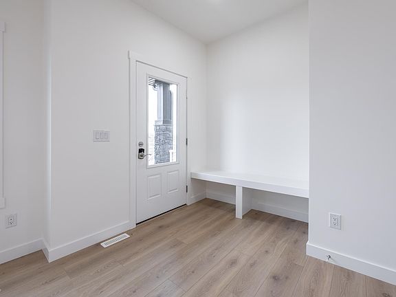 4th image of 235 157th Ave NW