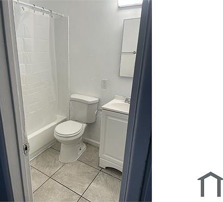 3rd image of 11720 S Budlong Ave APT 3