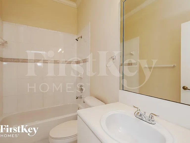 12748 SW 21st St — Photo 14