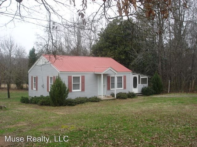 1st image of 3641 Edgeland Hwy