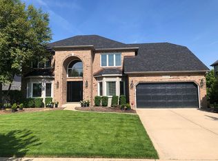 12517 S Larkspur Ln, Plainfield, IL 60585