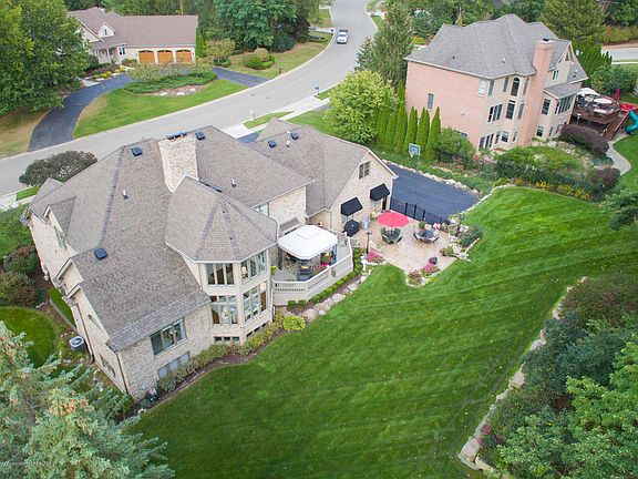 3rd image of 2453 Pine Hollow Dr