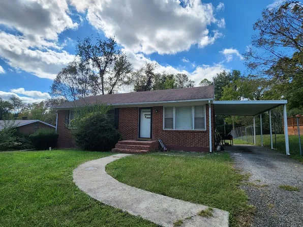 4832 Showalter Rd NW, Roanoke, VA 24017