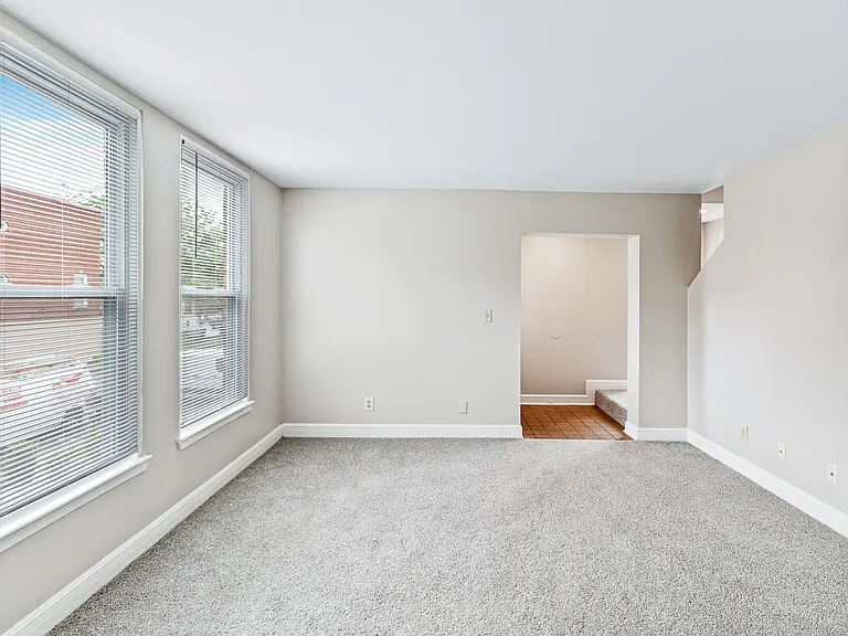 Station House Apartments — Photo 12