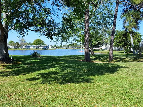 3rd image of 291 Morristown Cay