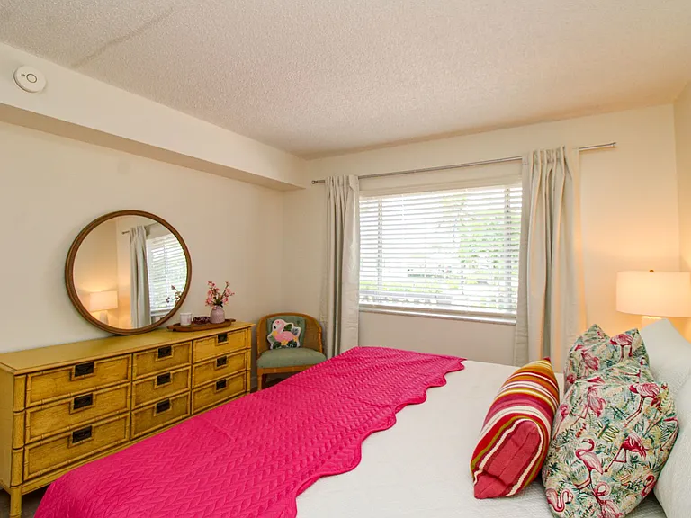 1686 Blue Point Ave #B7 — Photo 27