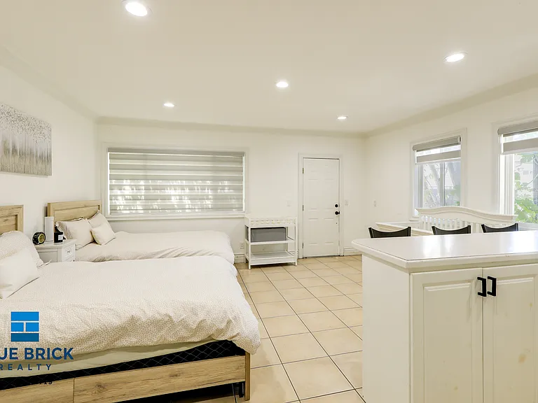 5230 Teesdale Ave — Photo 64