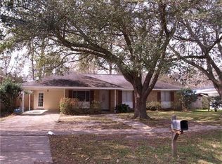 2132 Middle Dr, Slidell, LA 70458
