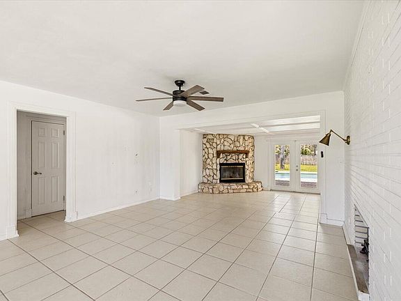3rd image of 145 18th Avenue