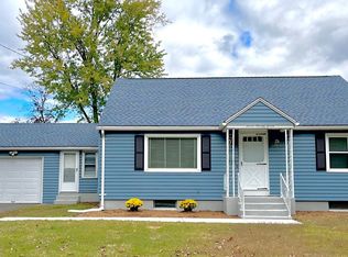 727 Newbury St, Springfield, MA 01104