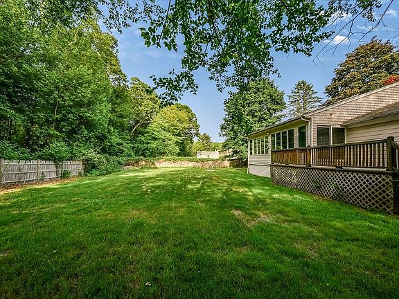 4th image of 59 Orchard Dr