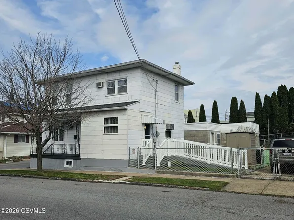 25 N Beech St, Mount Carmel, PA 17851
