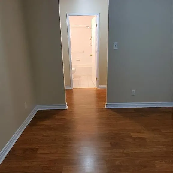 2592 Pillette Rd #112 — Photo 14