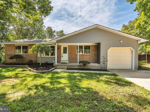 214 Peppermill Rd, West Berlin, NJ 08091