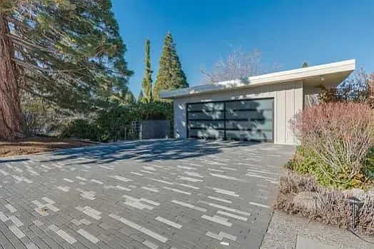 Front of home and driveway - 152 Greenridge Dr