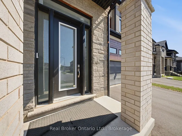 67 Macklin St — Photo 4