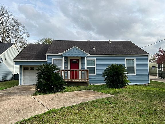 3rd image of 178 Hilldale Dr