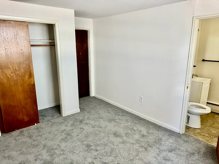100 Flatbush Ave #B2 — Photo 4