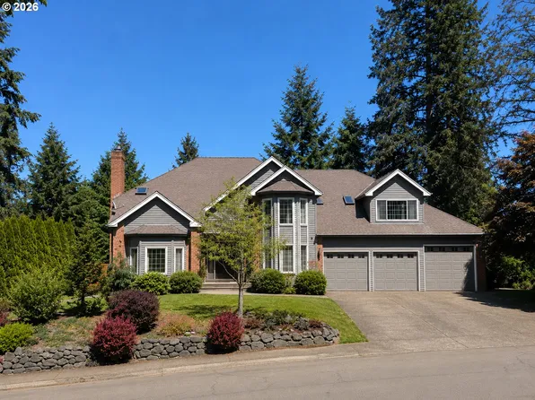 1303 Stonehaven Dr, West Linn, OR 97068