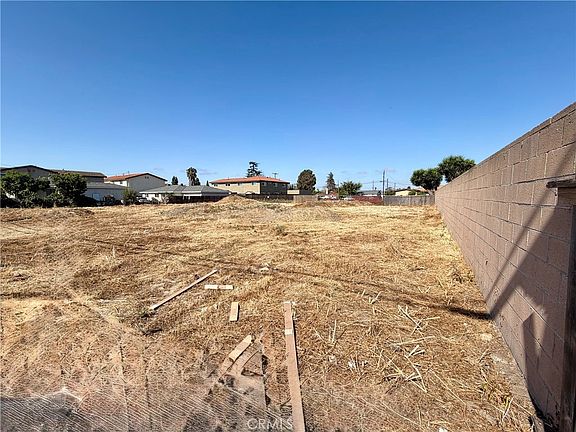 2nd image of 12771 Lorna St Lot 3