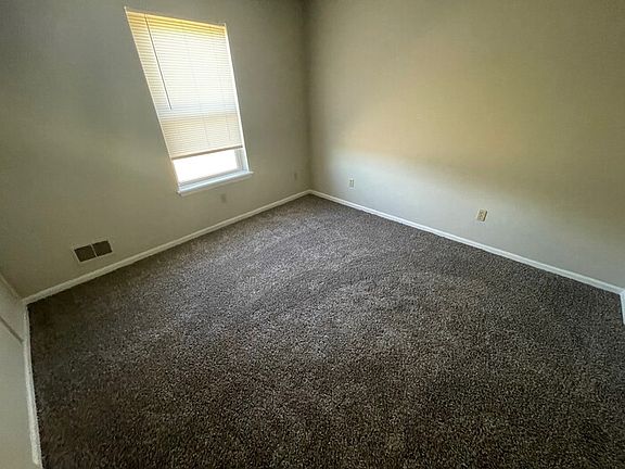 4th image of 544 Fox Chase Ct NW #544