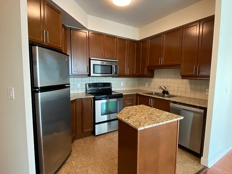 70 Absolute Ave #2505 — Photo 4