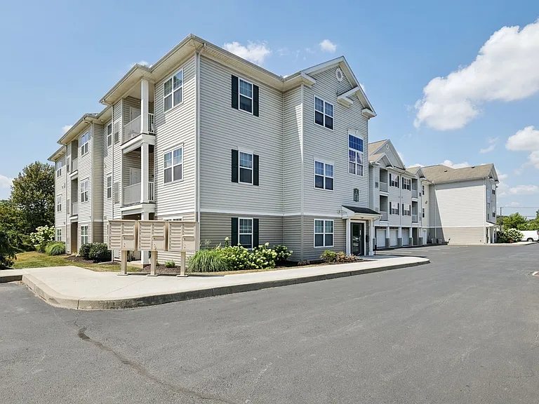 The Residences at Seven Gables — Photo 42