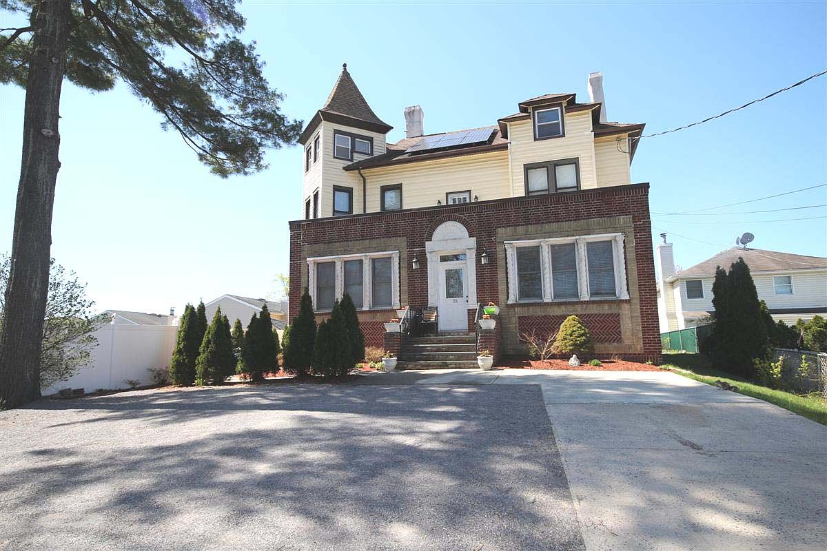 156 Clarke Ave, Staten Island, NY 10306 Zillow