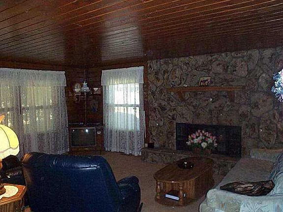 2nd image of 4511 NE 96th Ave NE