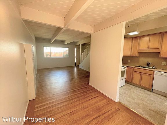 4th image of 3086 Emerson St #3086