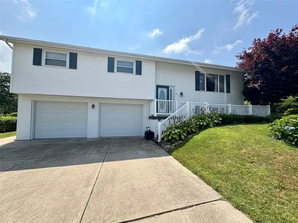 5116 Clinton St, Erie, PA 16509