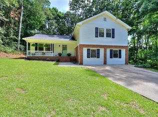 2585 King George Ct NE, Conyers, GA 30012