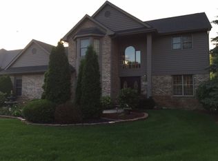900 Seager St, Commerce Township, MI