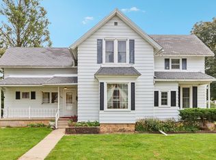 506 N Franklin St, Poynette, WI 53955
