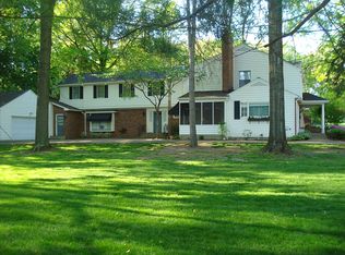 32 Hogarth Ave, Niles, OH 44446