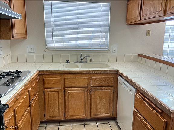 5th image of 3073 Yankee Clipper Dr #0
